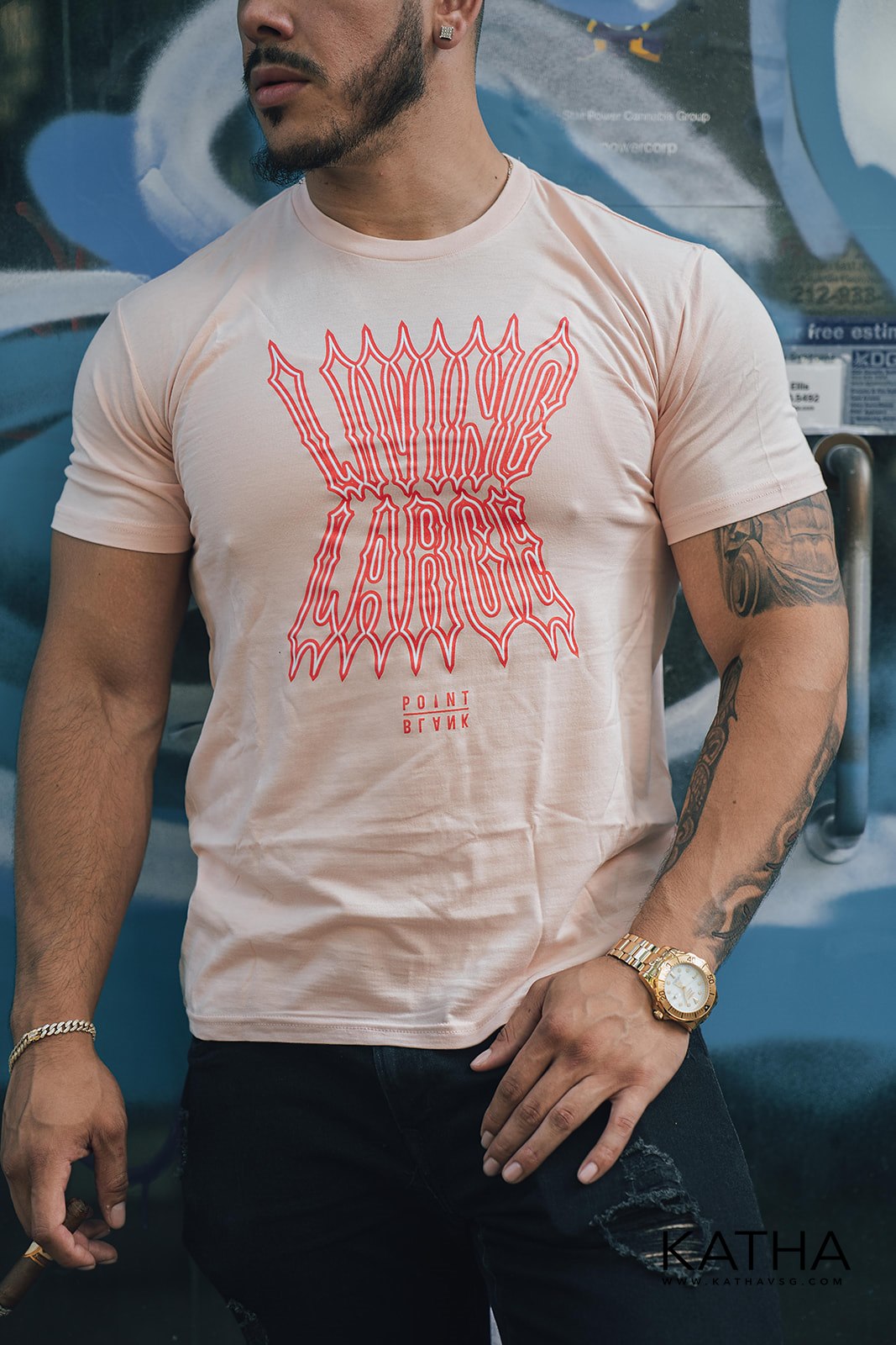 Living Large T-Shirt - Pale Pink