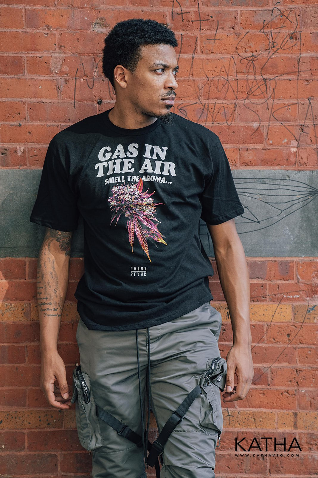 Gas In The Air T-Shirt - Black